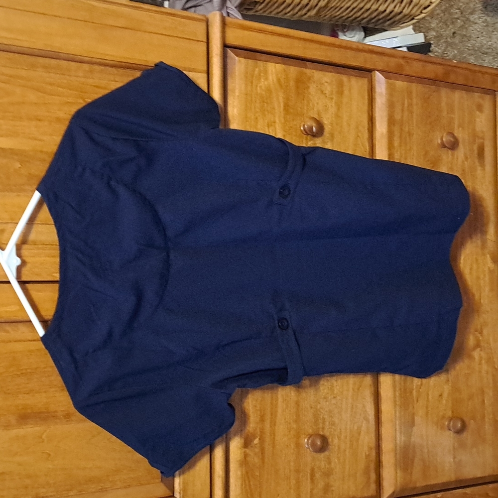 Scrub top - Picture 3 of 3